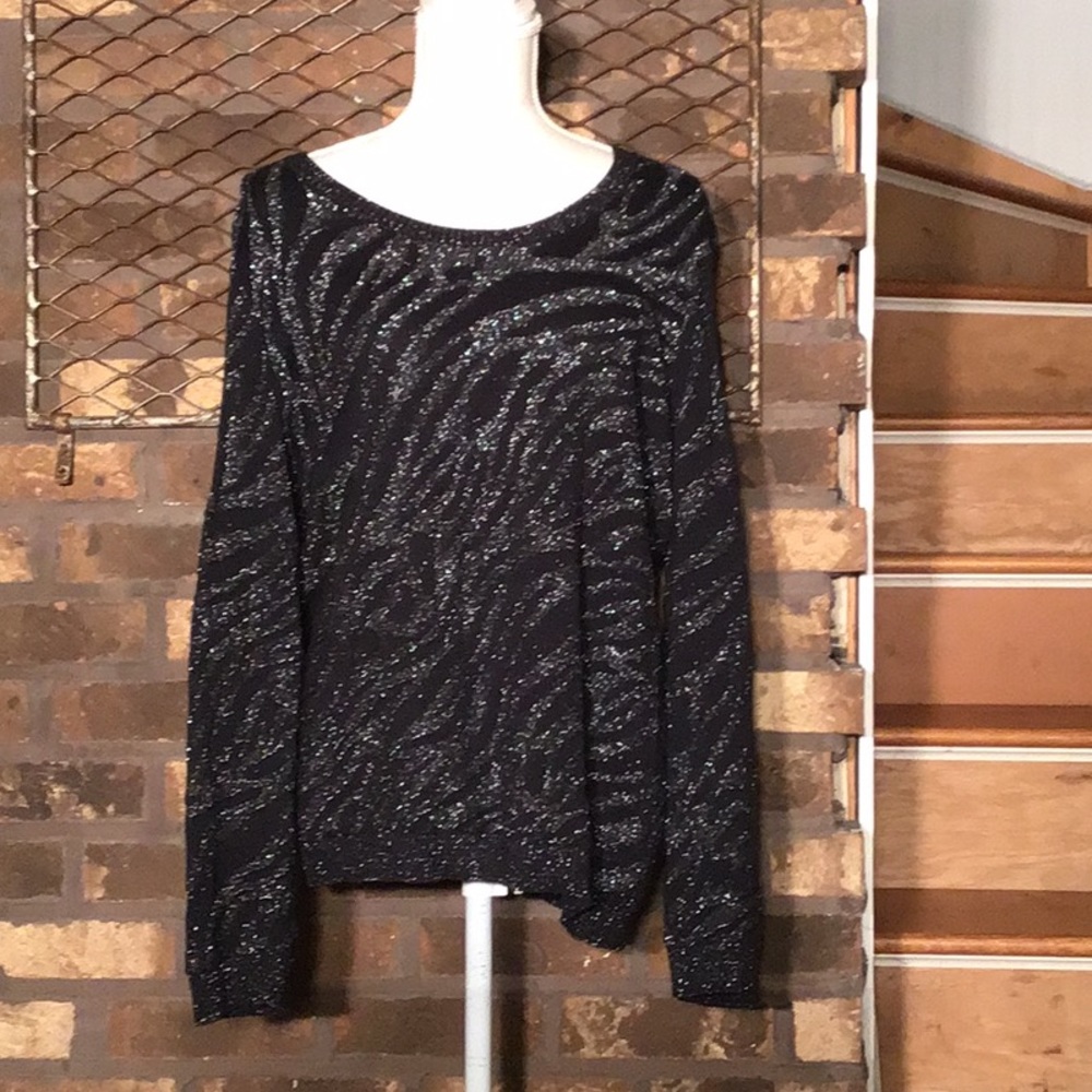 Dana Buchman thin textured sweater black & silver metallic thread XL